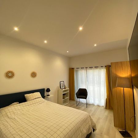 Studio En Provence Avec Piscine La Barben Exteriér fotografie