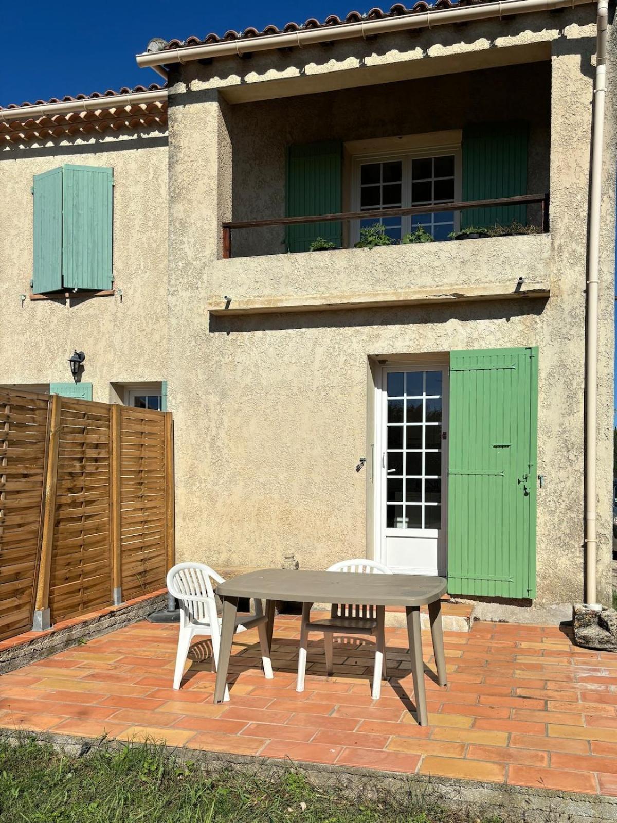 Studio En Provence Avec Piscine La Barben Exteriér fotografie